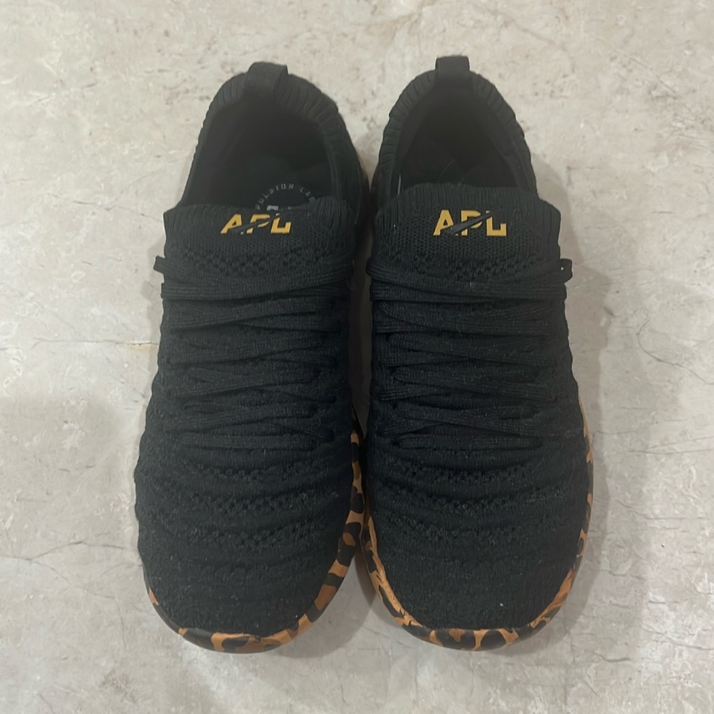 FOR SALE 🎉🐆